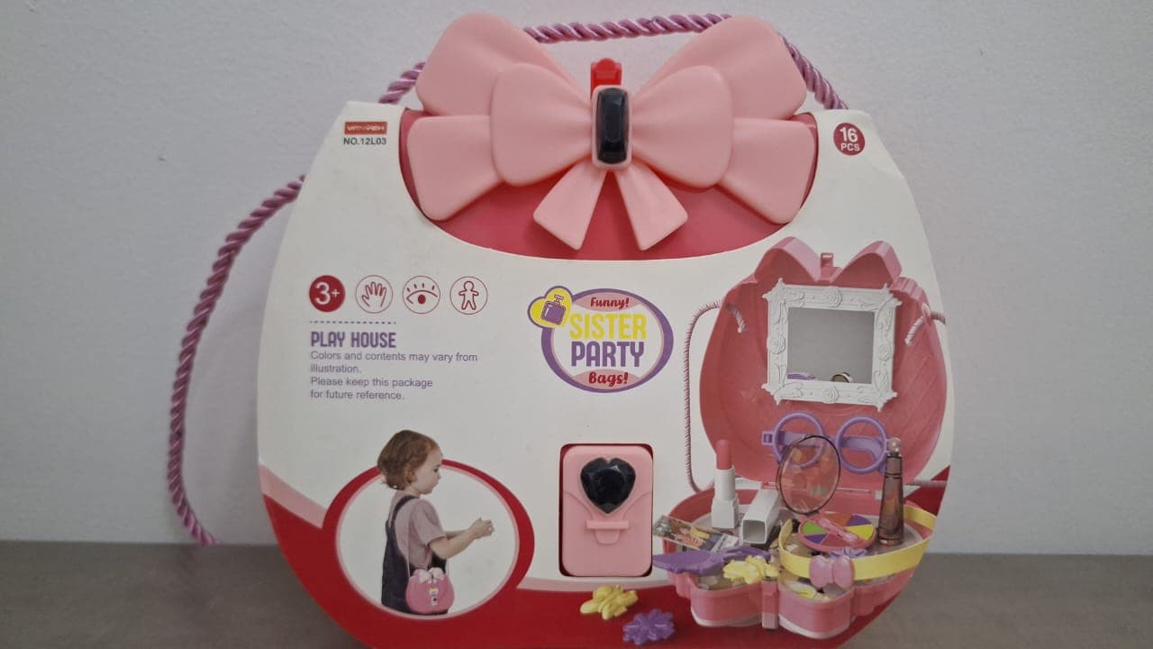 Carterita de Paseo / Set de Tocador "Playmate Shoulder Bag Set" (Sister Party Bags