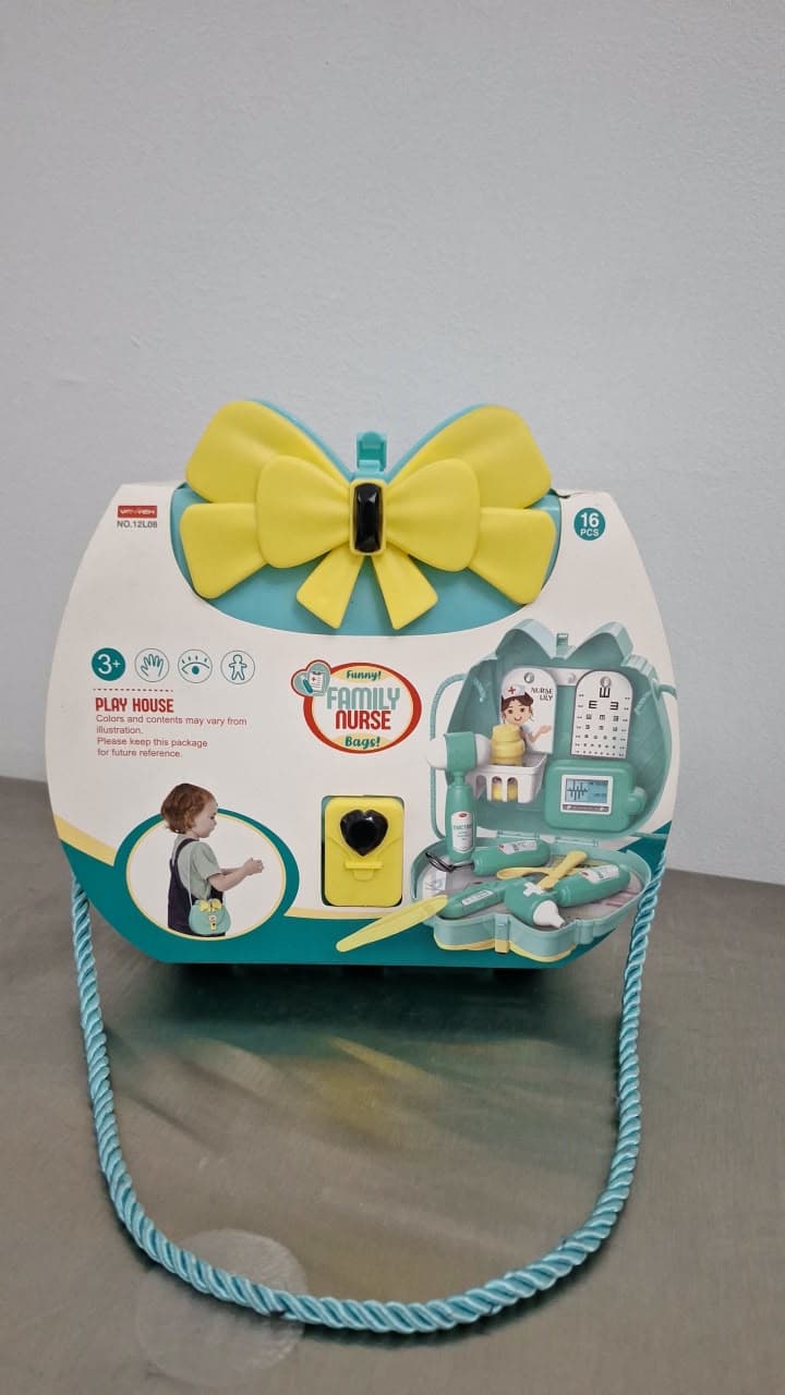 Carterita de Paseo / Set de Doctora "Playmate Shoulder Bag Set" (Family Nurse Bags)